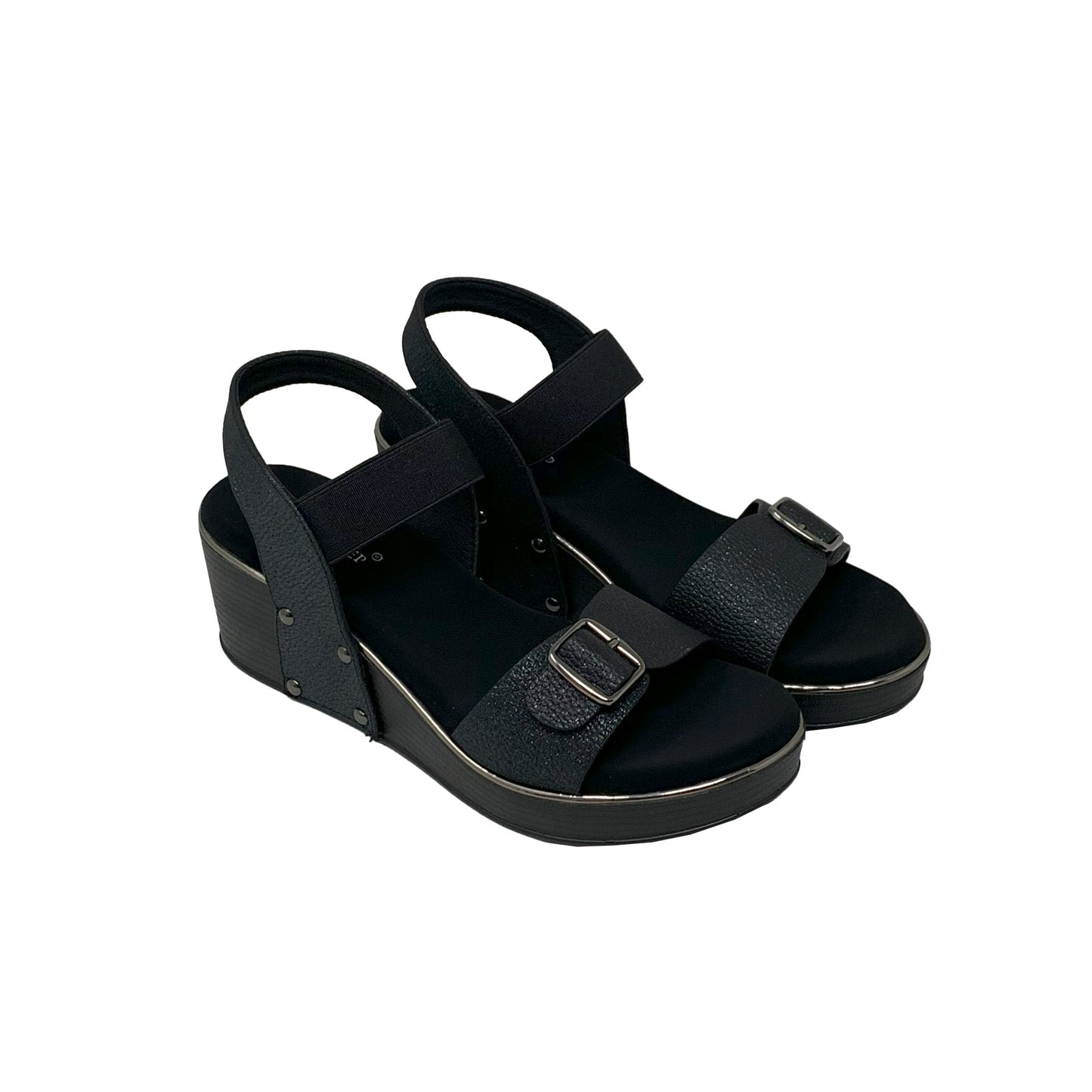 Glossy Buckle Wedges