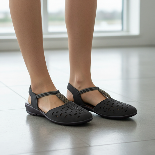 Luxe Cutout Comfort Sandals