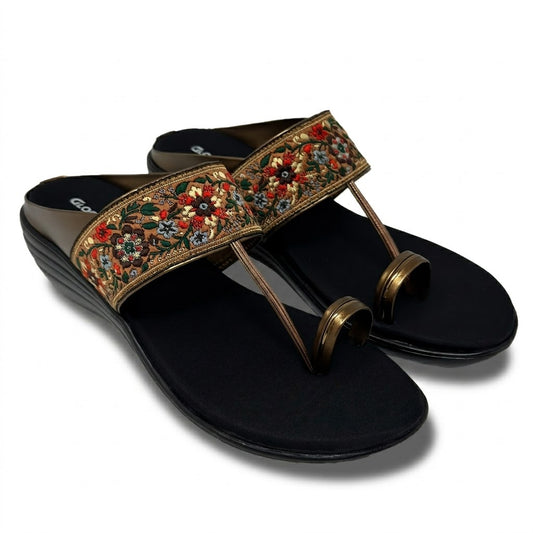 Bloom Toe-Ring Wedges