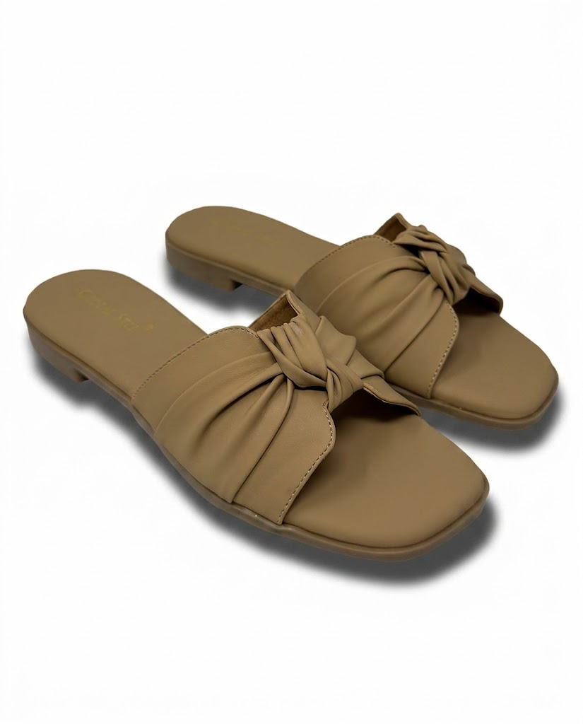 Soft Knot Comfort Flats