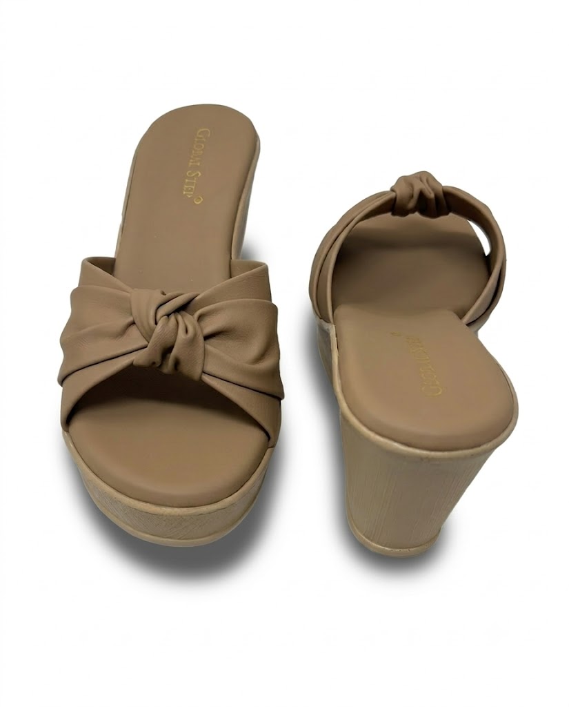 Soft Knot Wedge Heels