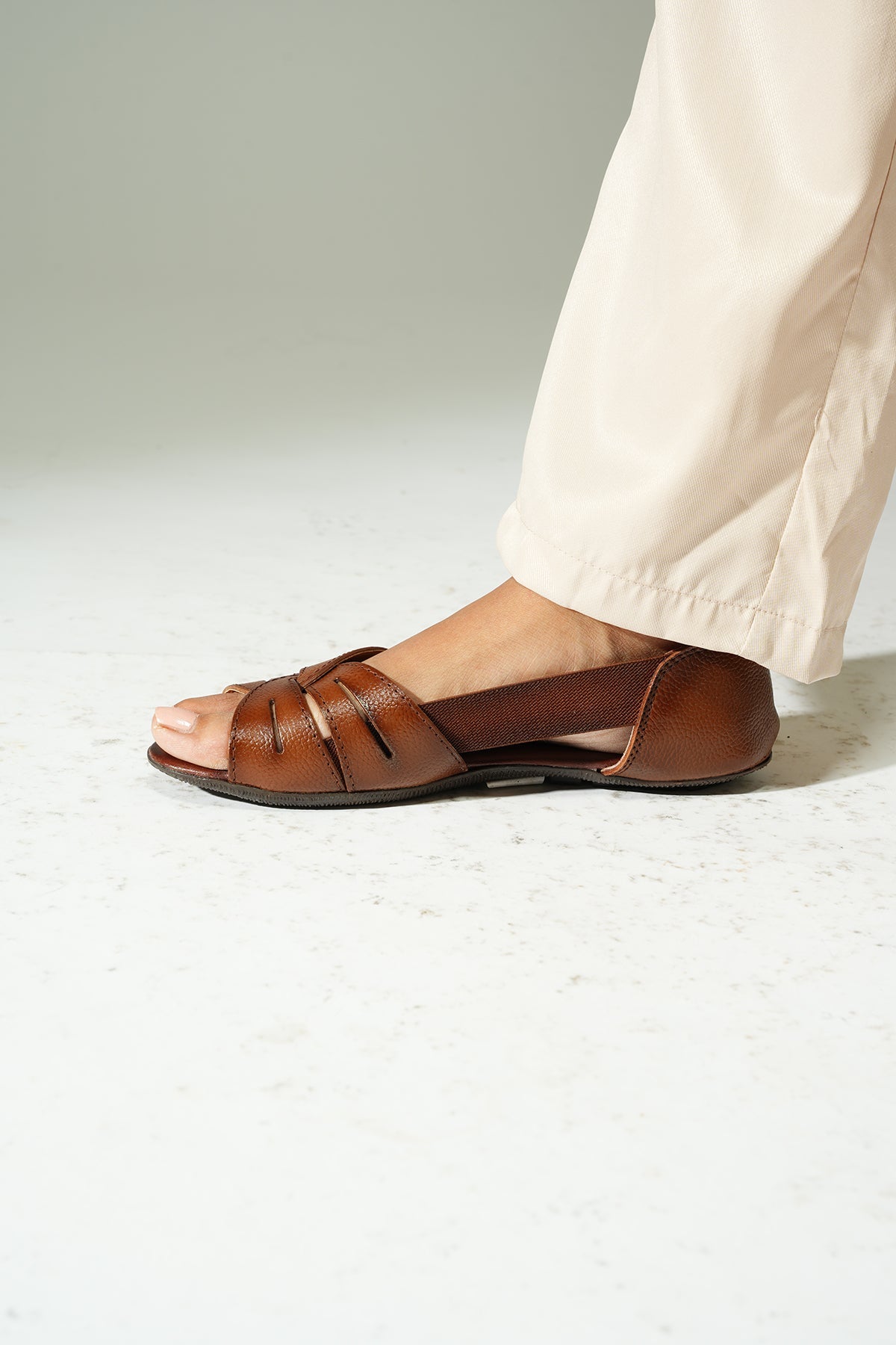 Posh Peep-Toes - Global Step - Flats